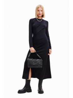   Desiguál női fedeles kézitáska plusz vállpánttal lézervágott virágok farmer