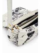 Desigual átvetős fehér válltáska fedeles fekete virágokkal