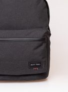 HeavyTools egyszerű hátizsák laptoptartós EGERD elegáns szürke