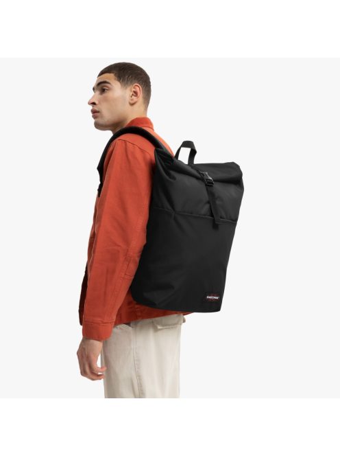 Eastpak UP ROLL laptoptartós hátizsák tekerhető fedeles fekete