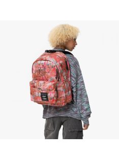   Eastpak Day Office laptoptartós hátizsák Beautiful Crime mintás