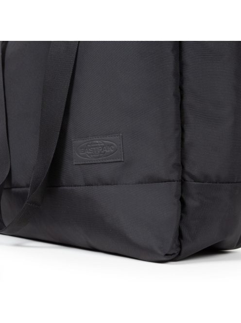 Eastpak CNNCT F SATCH nagy női laptoptartós válltáska fekete