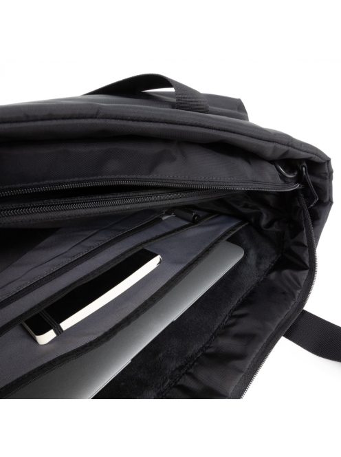Eastpak CNNCT F SATCH nagy női laptoptartós válltáska fekete