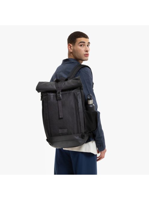 Eastpak TECUM ROLL Cnnct Coat nagy laptoptartós hátizsák tekerhető fedeles fekete