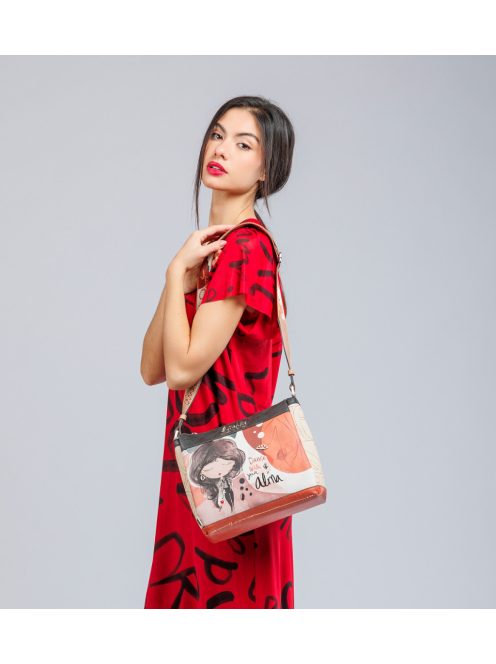 Anekke átvetős lapos női táska Alma