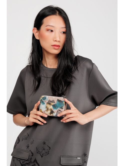 Anekke kis pénztárca Evolúció