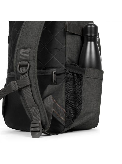Eastpak SMALLKER S hátizsák laptoptartós 17 inch farmer fekete