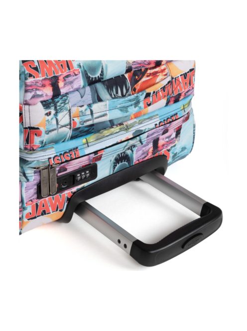 Eastpak TRANSIT'R S kézipoggyász vászon bőrönd A CÁPA mintás