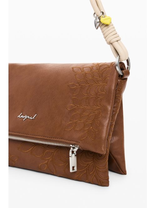 Desigual fedeles lapos válltáska hímzett camel barna