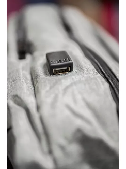 Kézipoggyász kabin USB hátizsák 20 x 30 x 40 bordó