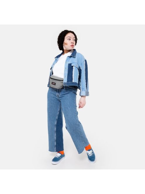Eastpak Springer egyszerű övtáska ragyogó ezüst
