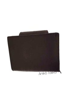   S. BELLMONTE kártyatartós belső patentos pénztárca barna