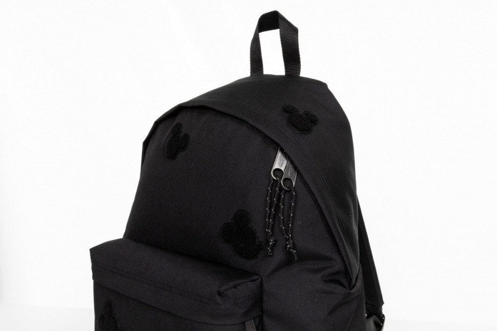 Eastpak PADDED PAK egyszerű ikonikus hátizsák MICKEY apró mintás