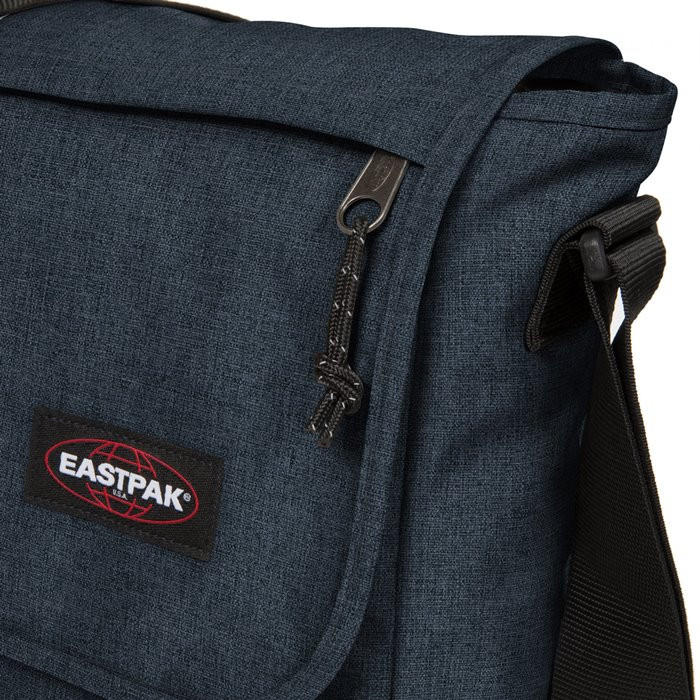 Eastpak DELEGATE+ nagy fedeles laptoptartós válltáska farmerkék