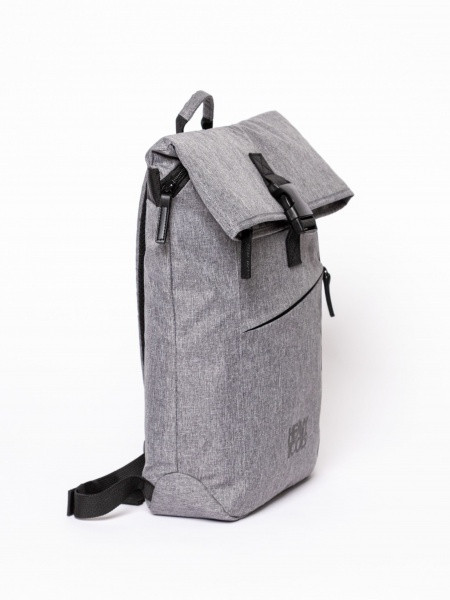 HeavyTools laptoptartós hátizsák lehajtható fedeles EFERIN elegáns szürke